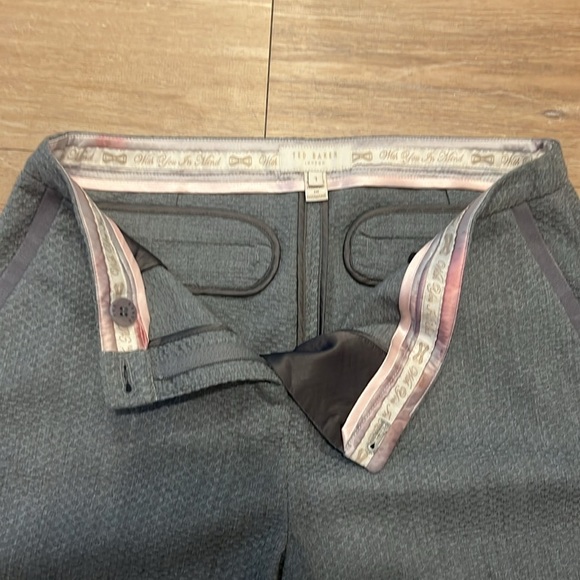 Ted Baker Gray Textured ankle pants light grey Size - 1/ US/2-4 - Picture 8 of 14